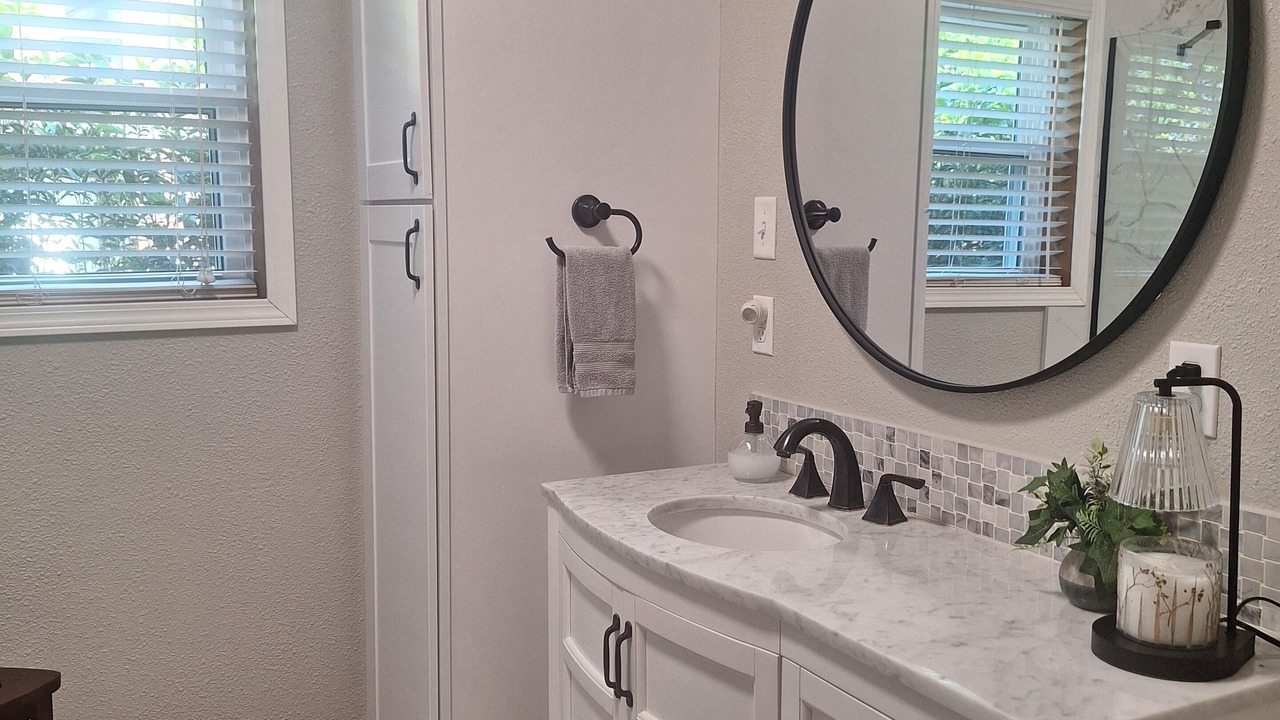Photo of Bathroom in Willis