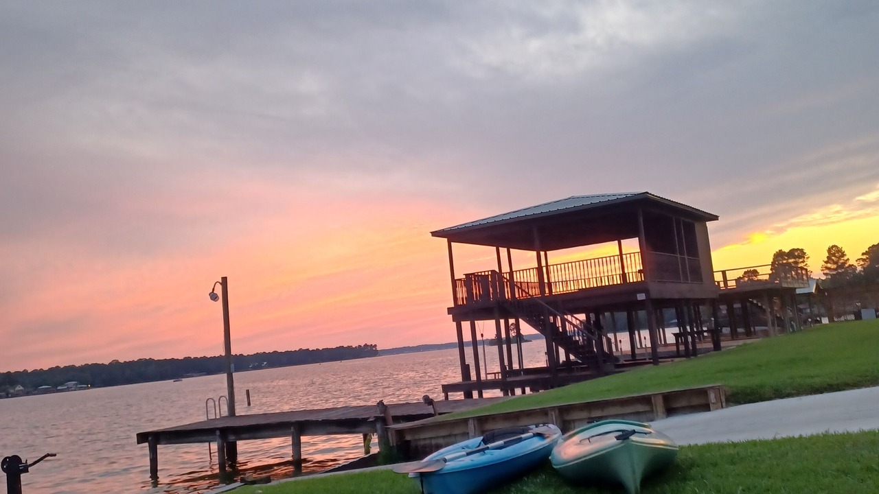 Photo of Outdoor in Willis