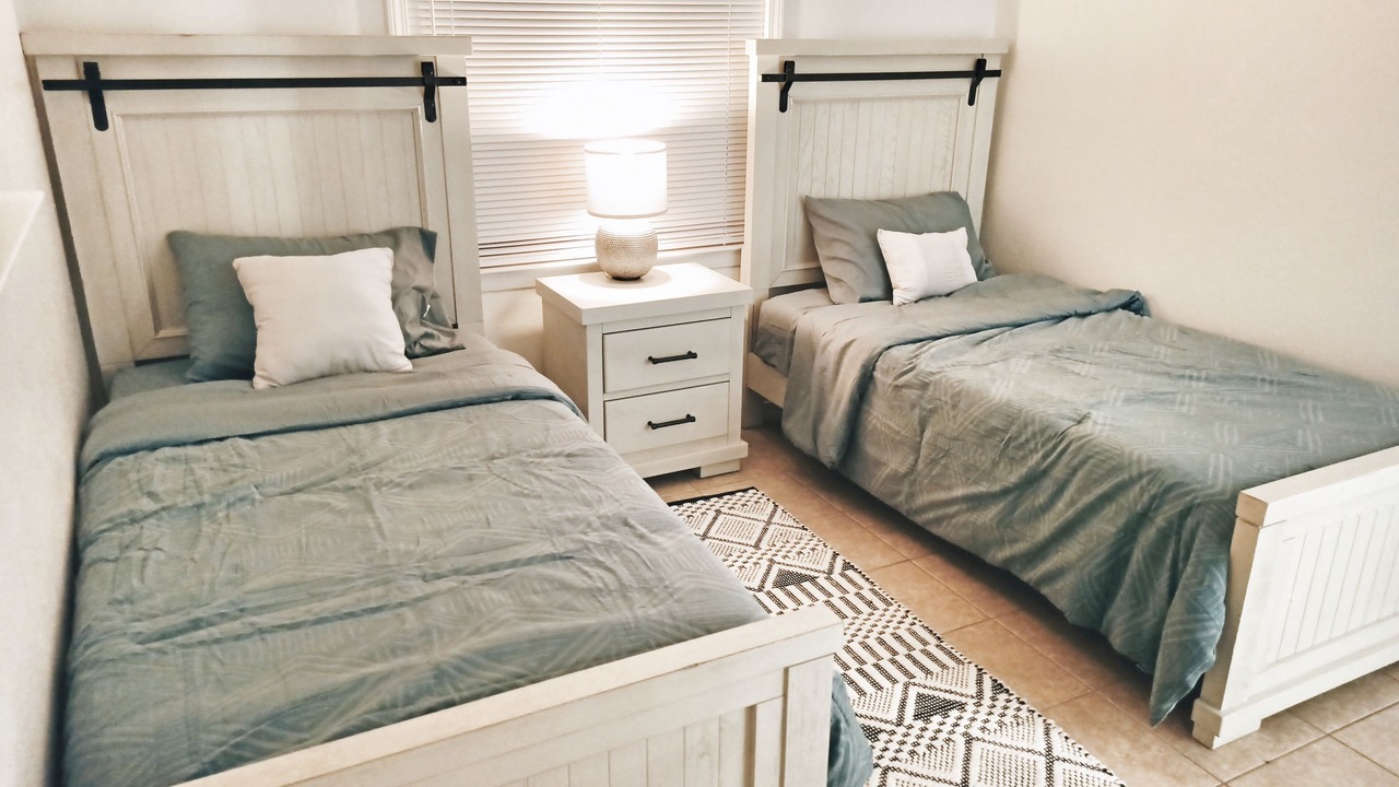 Photo of Bedroom in Apache Shores