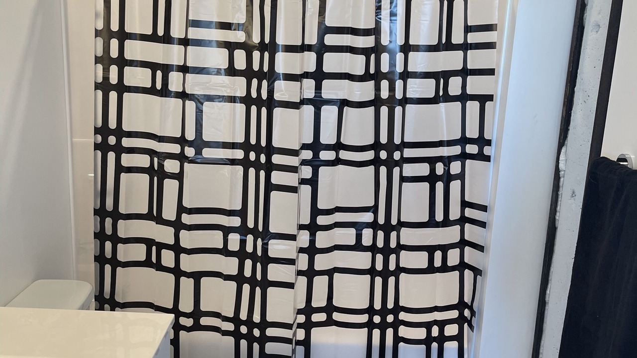 Photo of Bathroom in Midtown