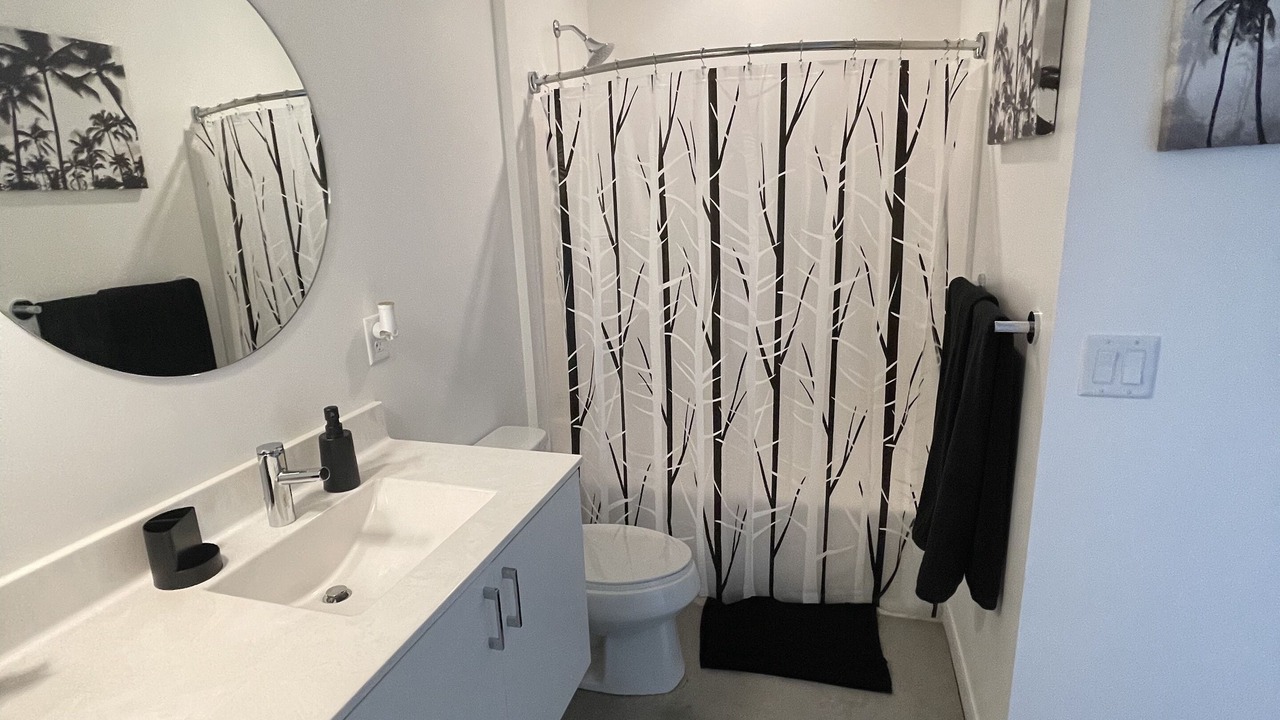 Photo of Bathroom in Midtown