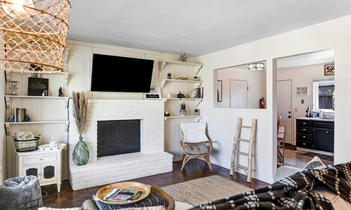 Photo of Livingroom in Santa Rosa