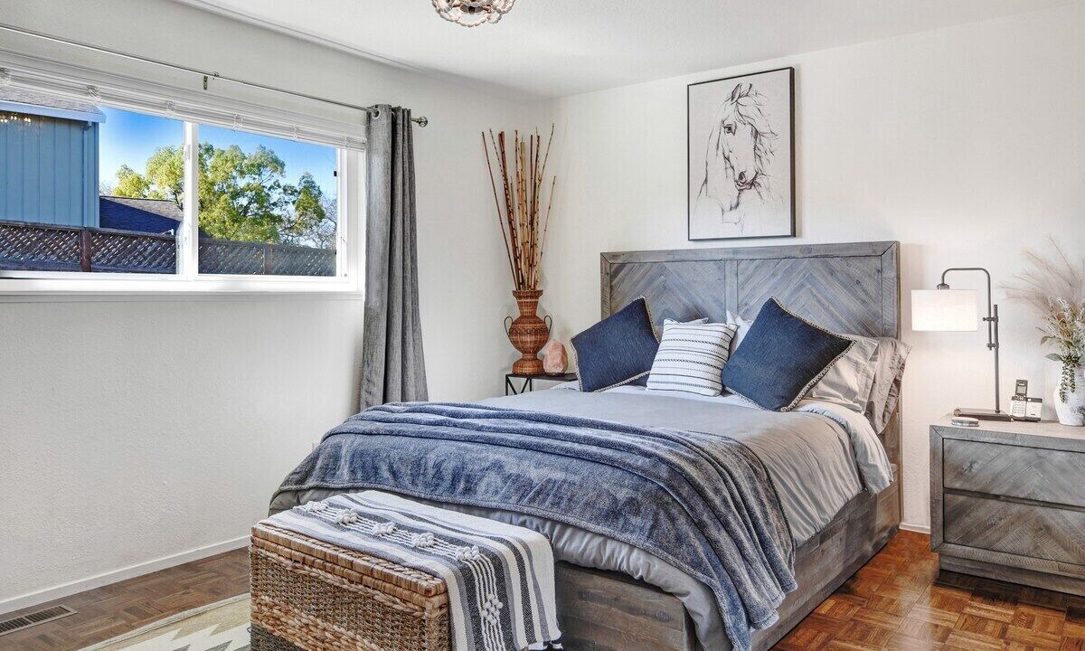 Photo of Bedroom in Santa Rosa