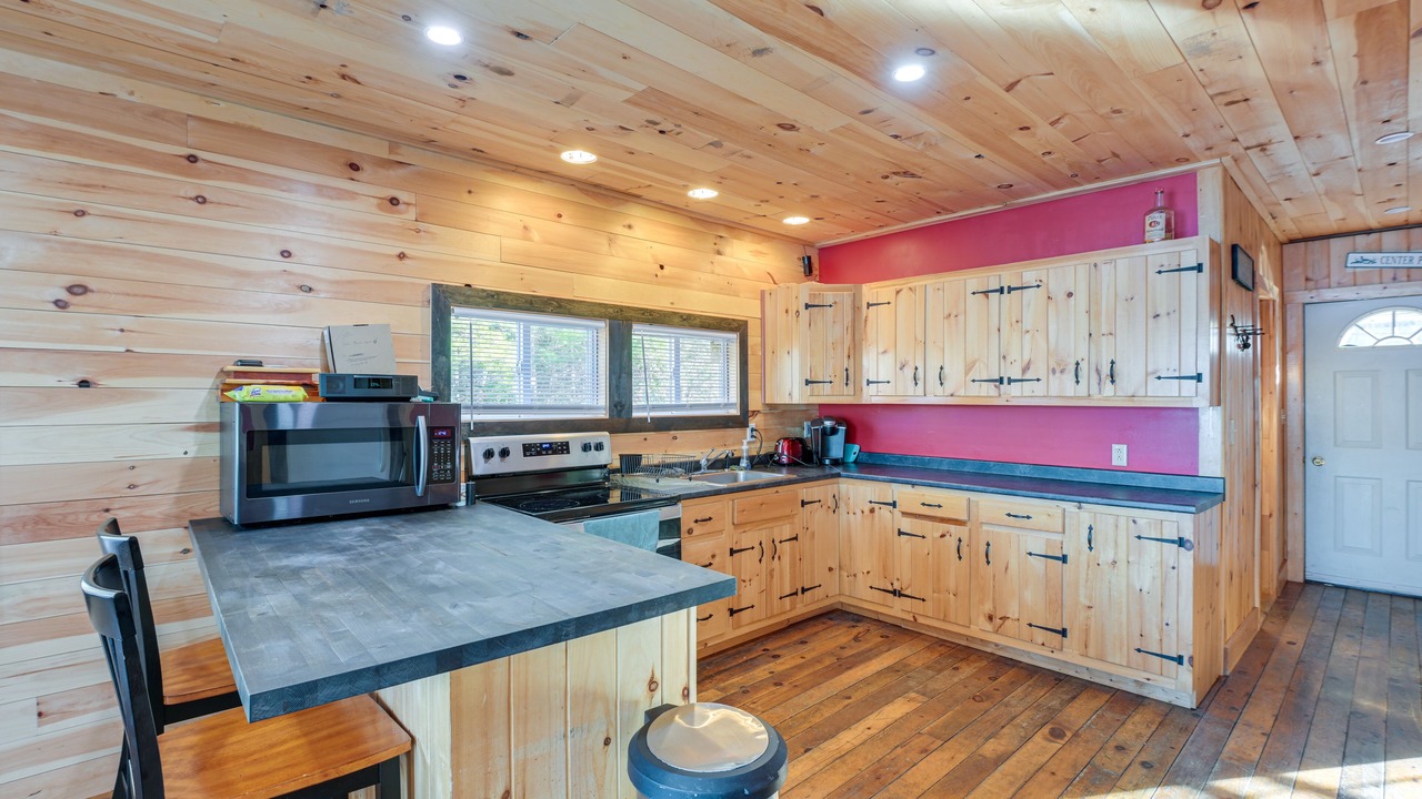 Photo of Others in Lincoln