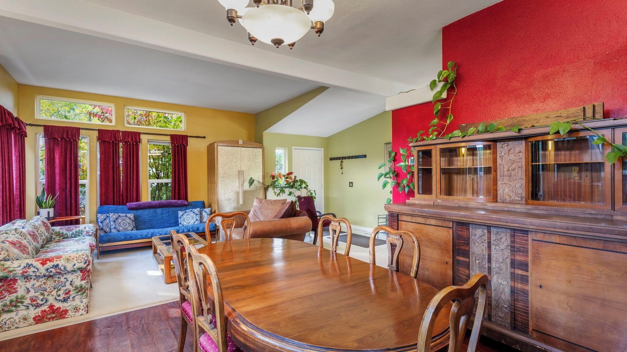 Photo of Bedroom in Kingston