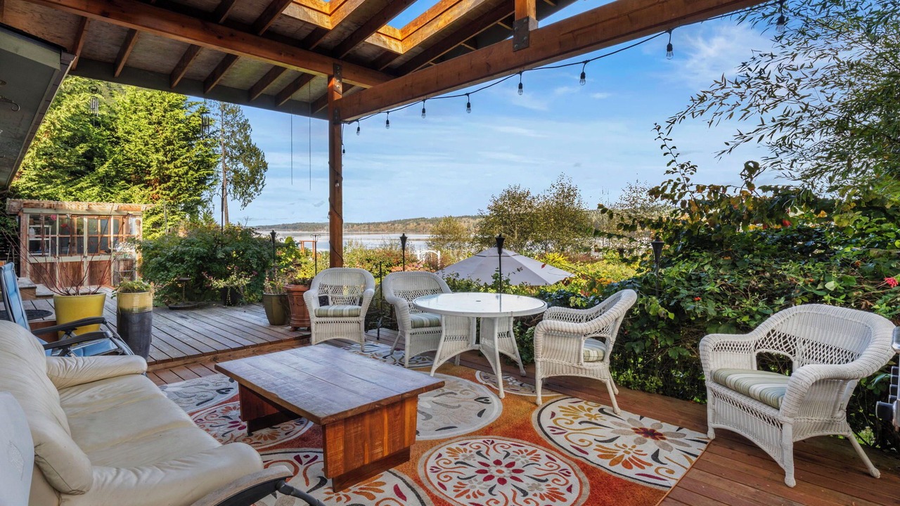 Photo of Outdoor in Kingston