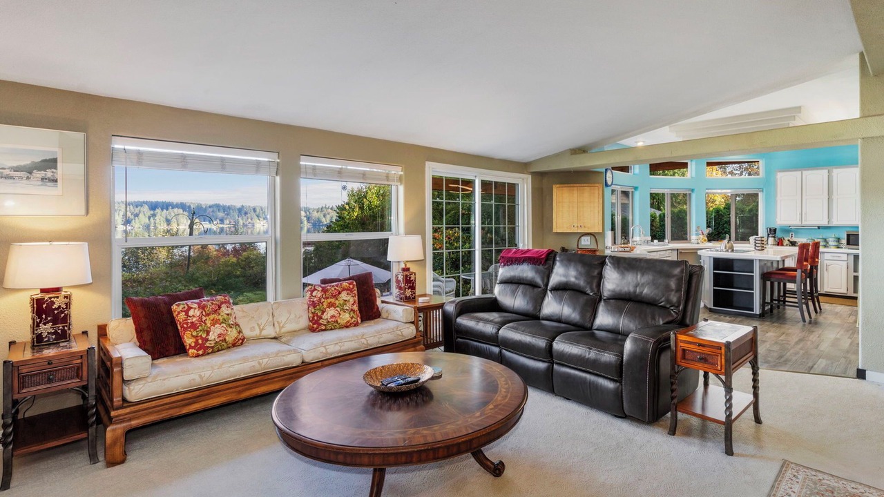 Photo of Livingroom in Kingston