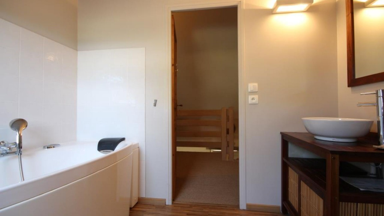 Photo of Bathroom in Saint-Seine