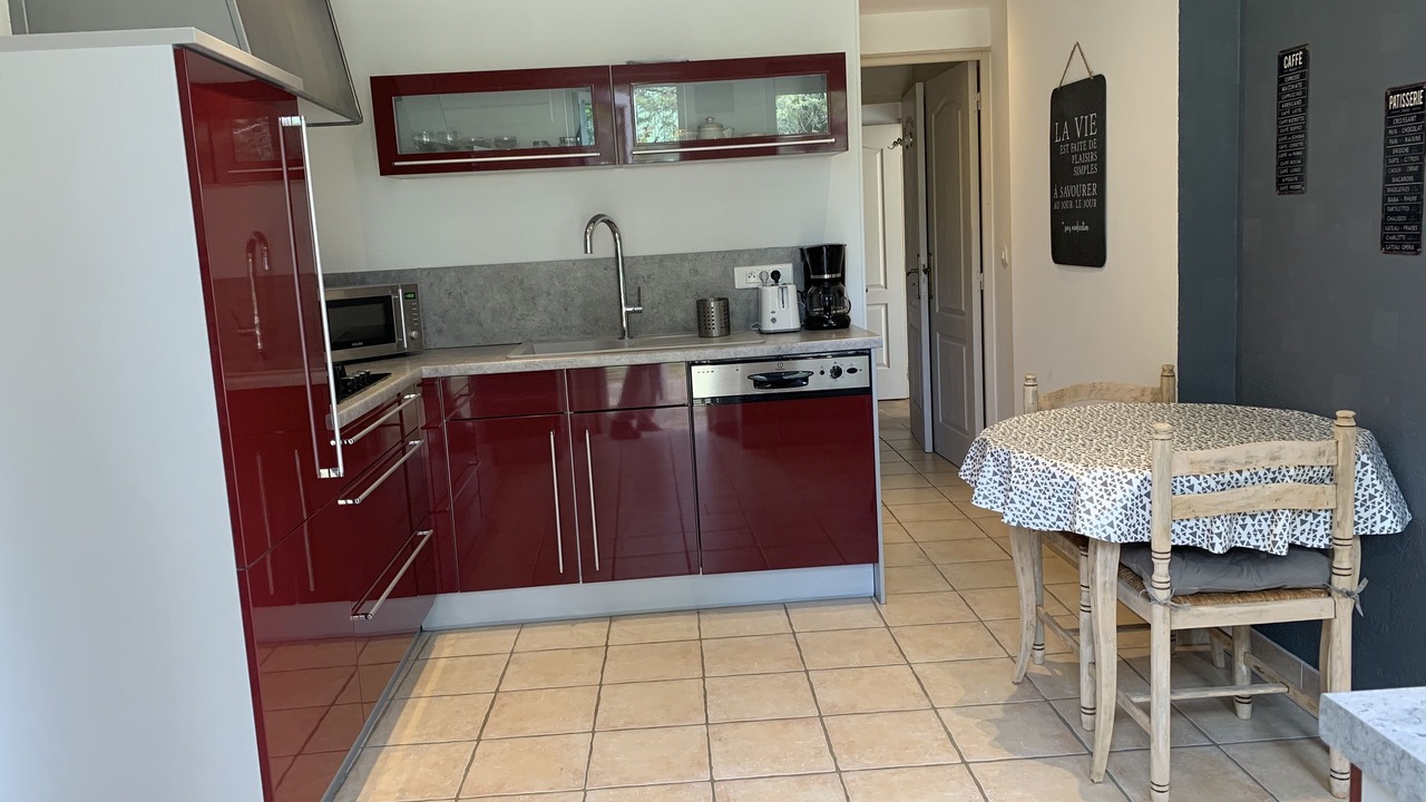 Photo of Kitchen in Belvezet