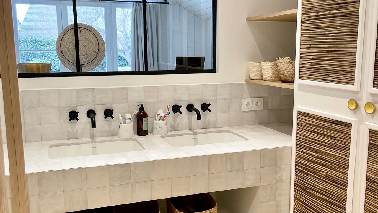 Photo of Bathroom in Saint-Briac-sur-Mer