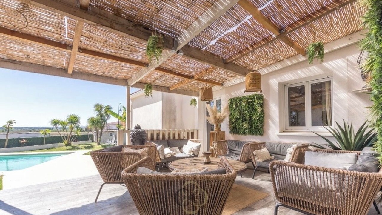 Photo of Patio Balcony in Sommieres