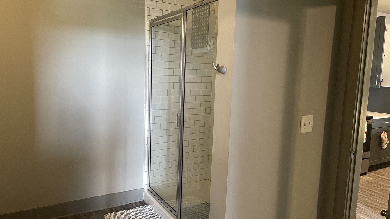 Photo of Bathroom in Lindridge-Martin Manor