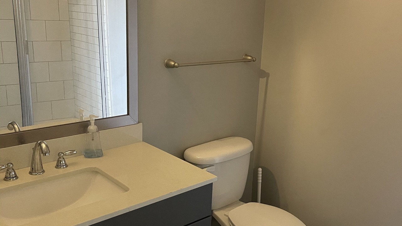 Photo of Bathroom in Lindridge-Martin Manor