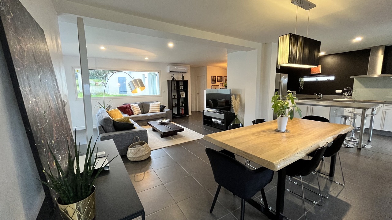 Photo of Livingroom in Laroque-d'Olmes