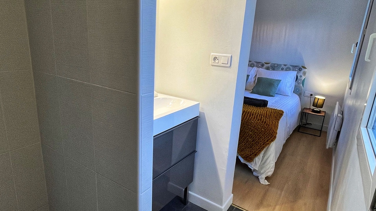 Photo of Bedroom in Laroque-d'Olmes