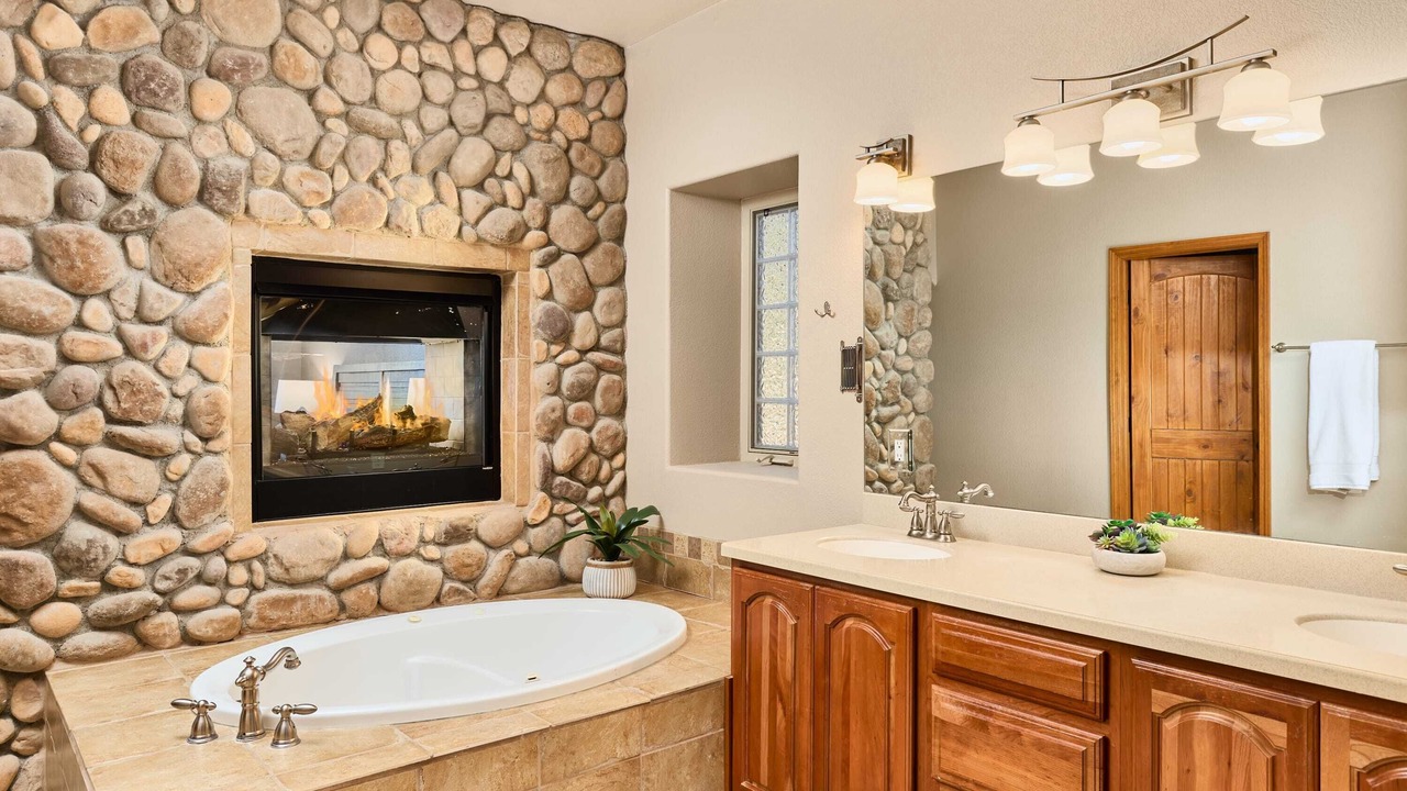 Photo of Livingroom in Woodland Park