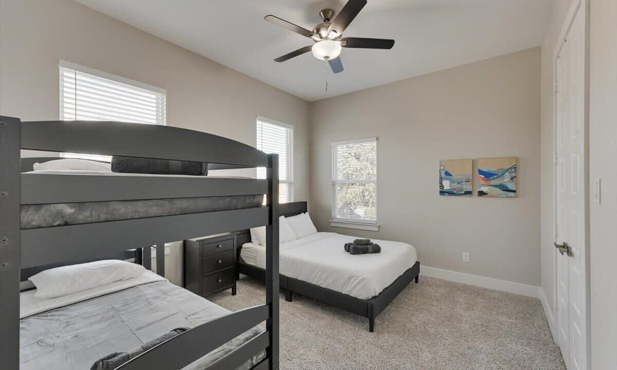Photo of Bedroom in West Dallas