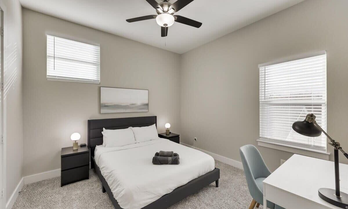 Photo of Bedroom in West Dallas