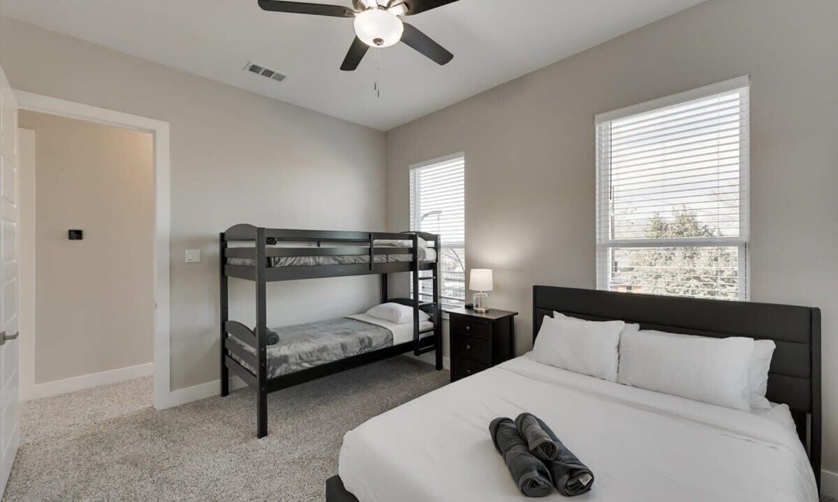 Photo of Bedroom in West Dallas