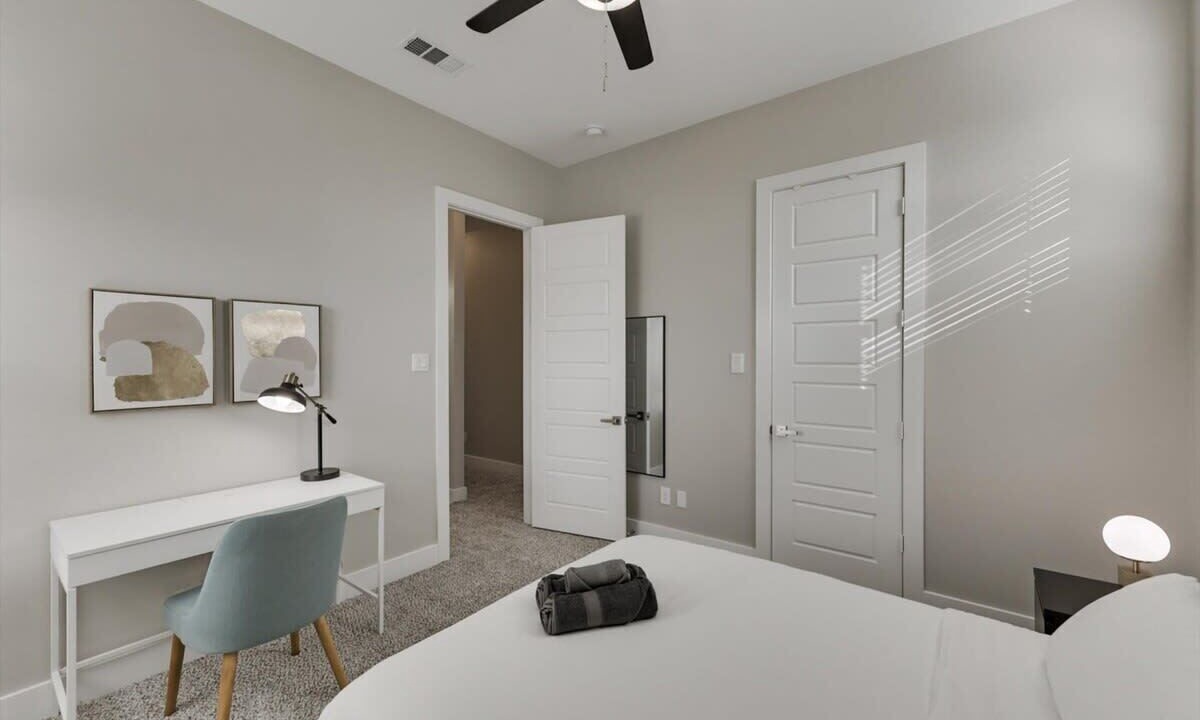 Photo of Bedroom in West Dallas