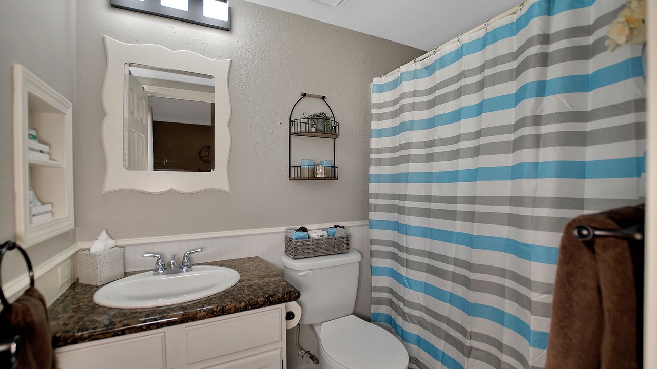Photo of Bathroom in April Sound