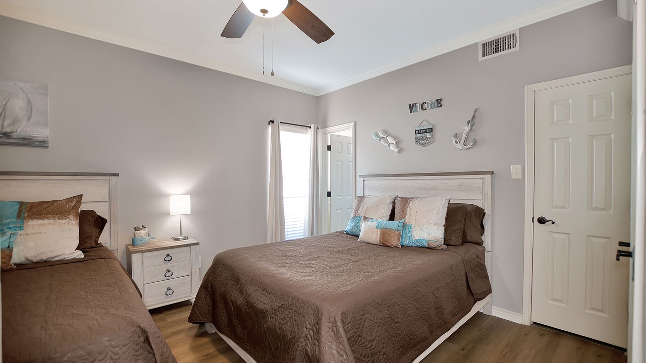 Photo of Bedroom in April Sound