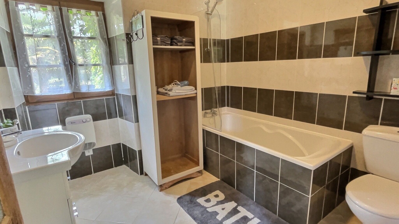 Photo of Bathroom in Bournand