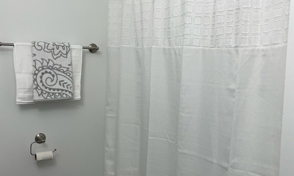 Photo of Bathroom in Holly
