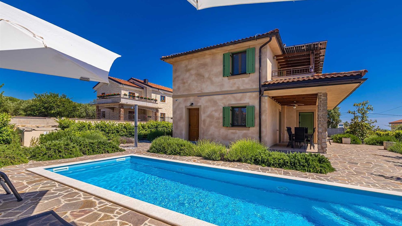 Photo of Outdoor in Linardici
