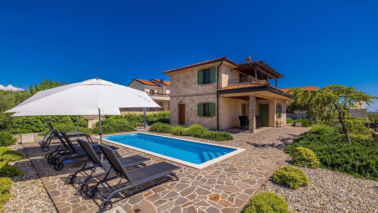 Photo of Outdoor in Linardici