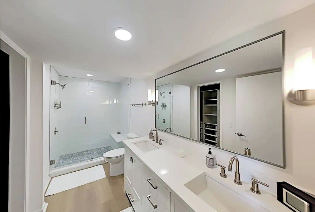 Photo of Bathroom in Greenshores