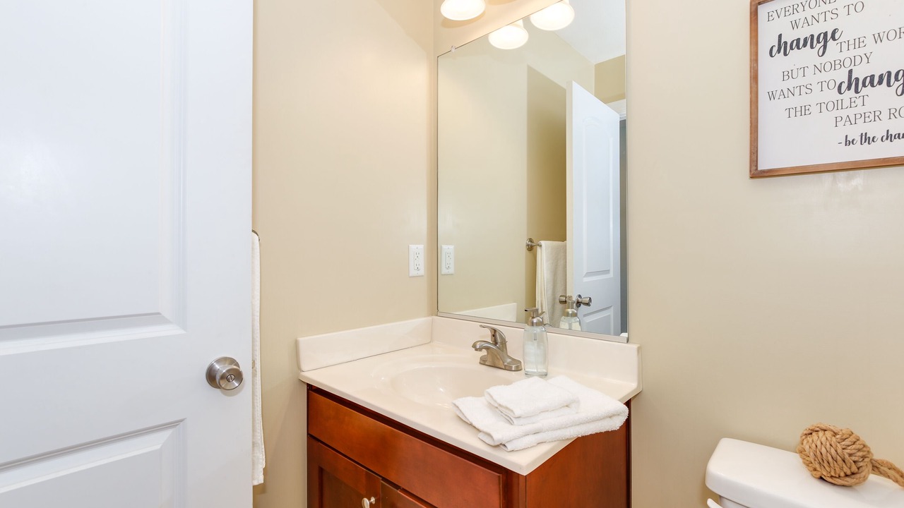 Photo of Bathroom in East Ocean View