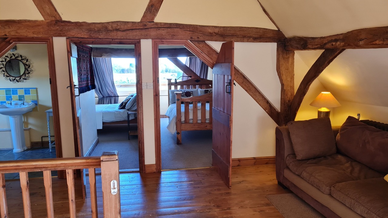 Photo of Livingroom in Ford