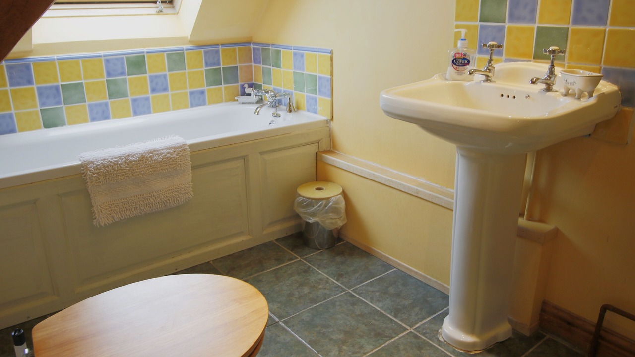 Photo of Bathroom in Ford