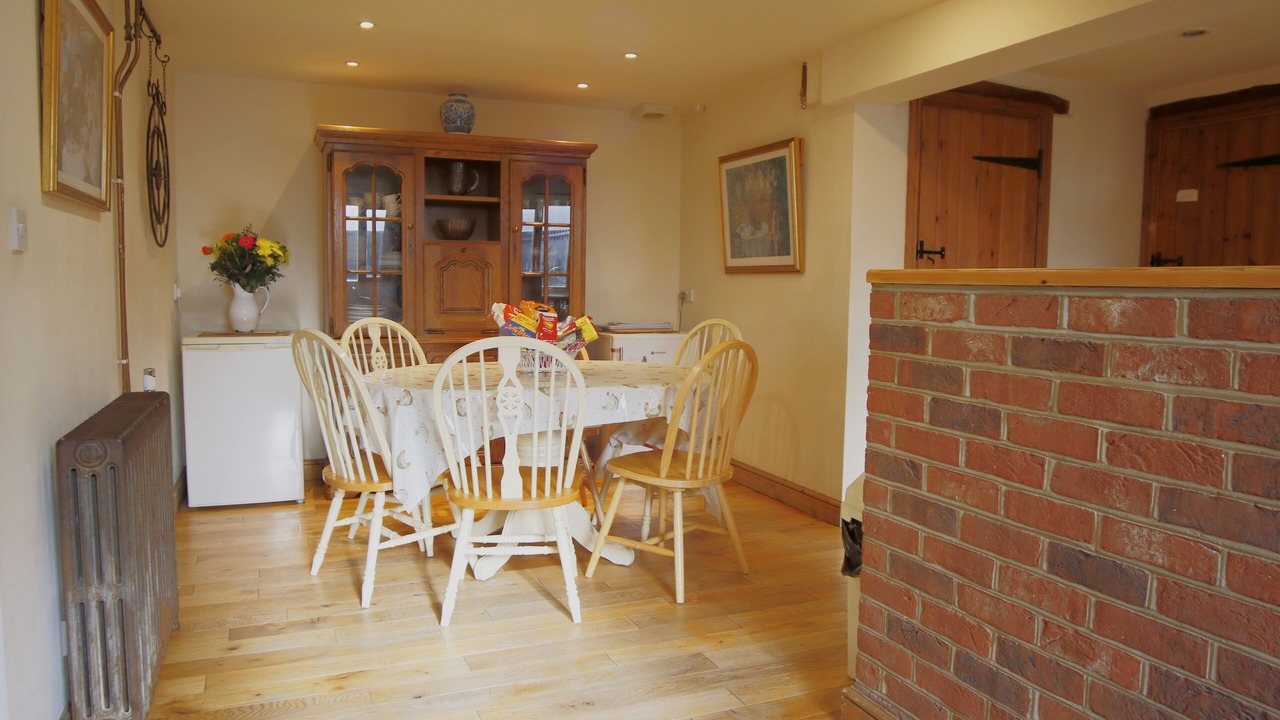 Photo of Others in Ford