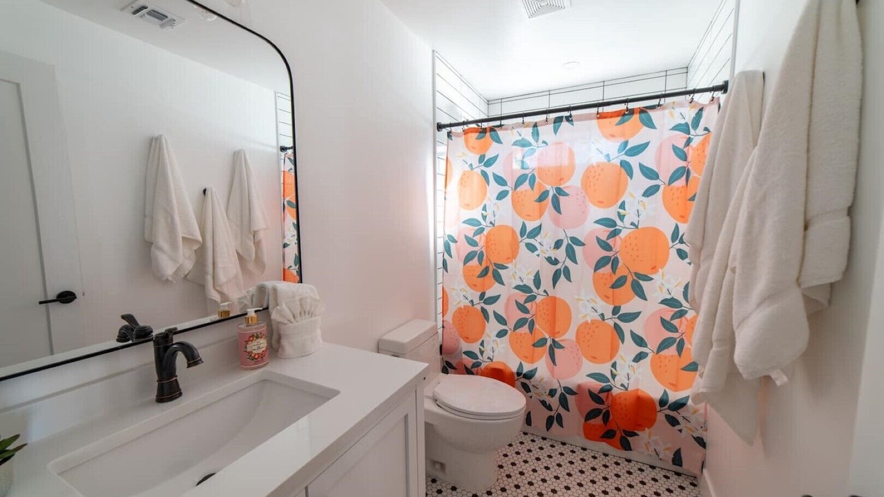 Photo of Bathroom in Cottonwood