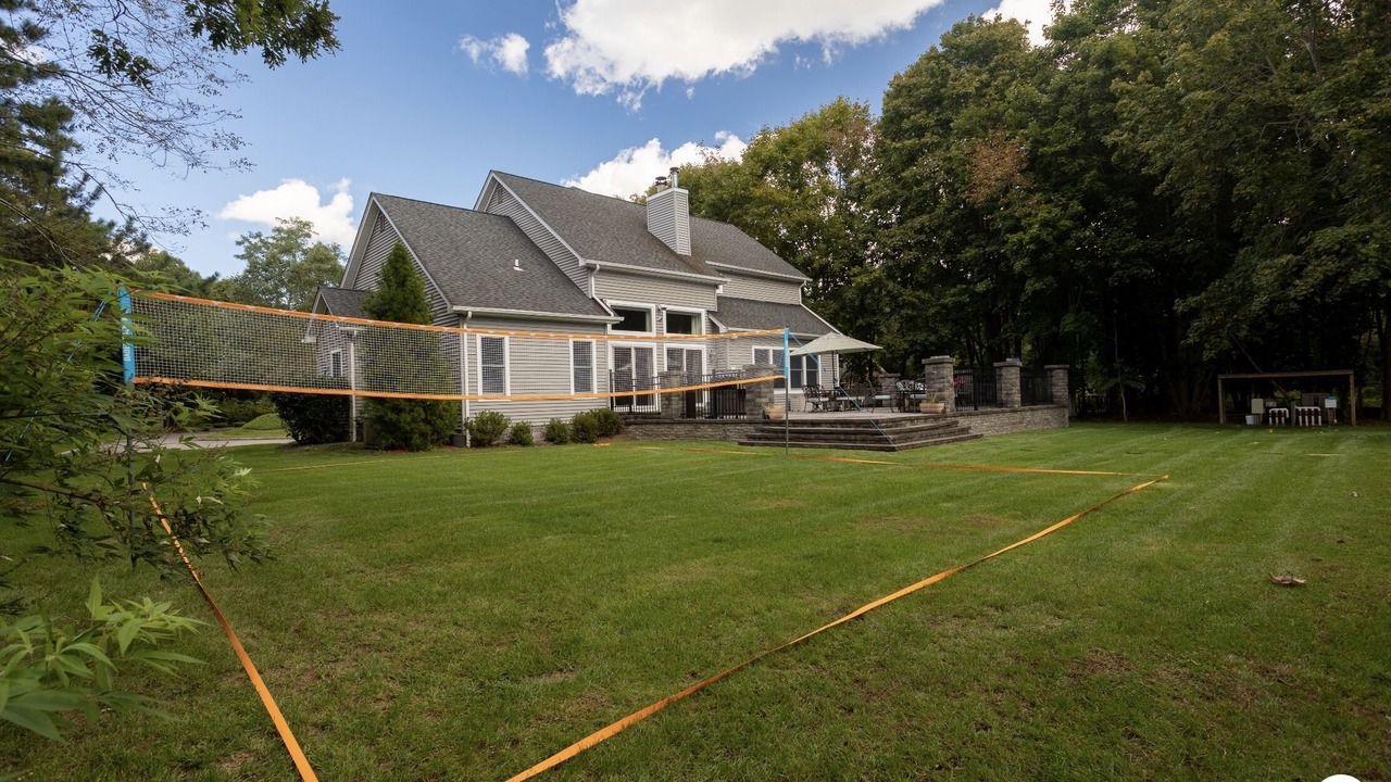 Photo of Others in East Moriches