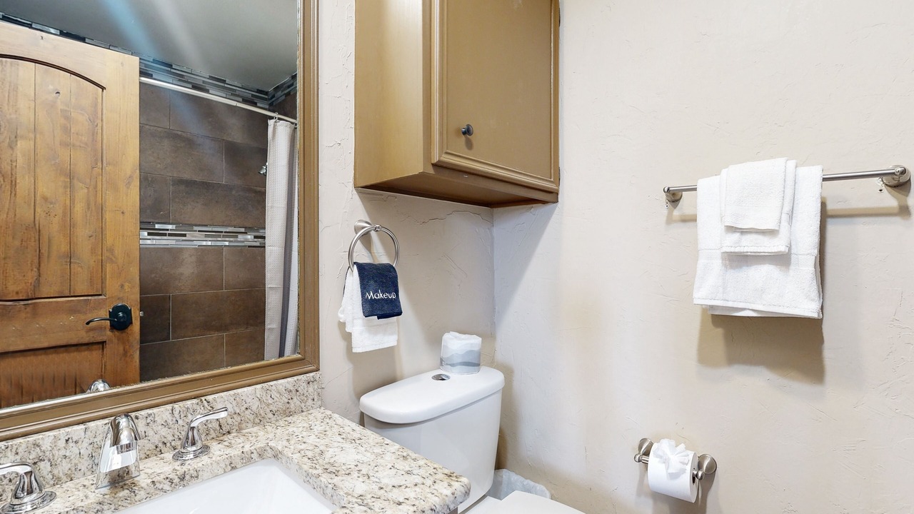 Photo of Bathroom in Lakeway