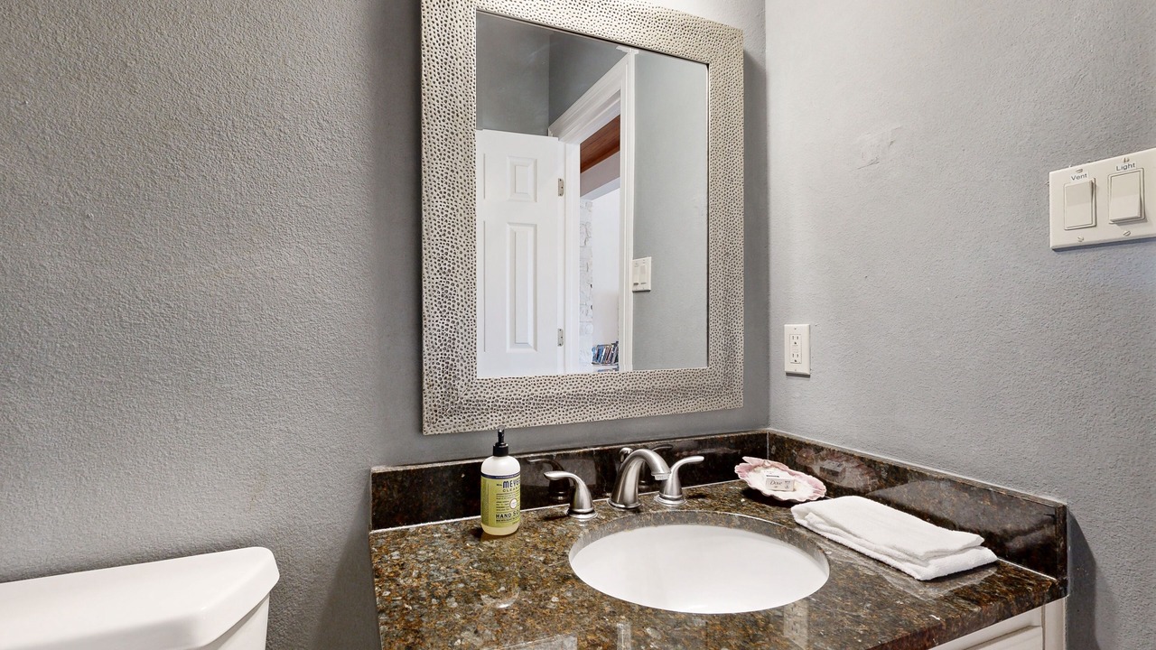 Photo of Bathroom in Spicewood