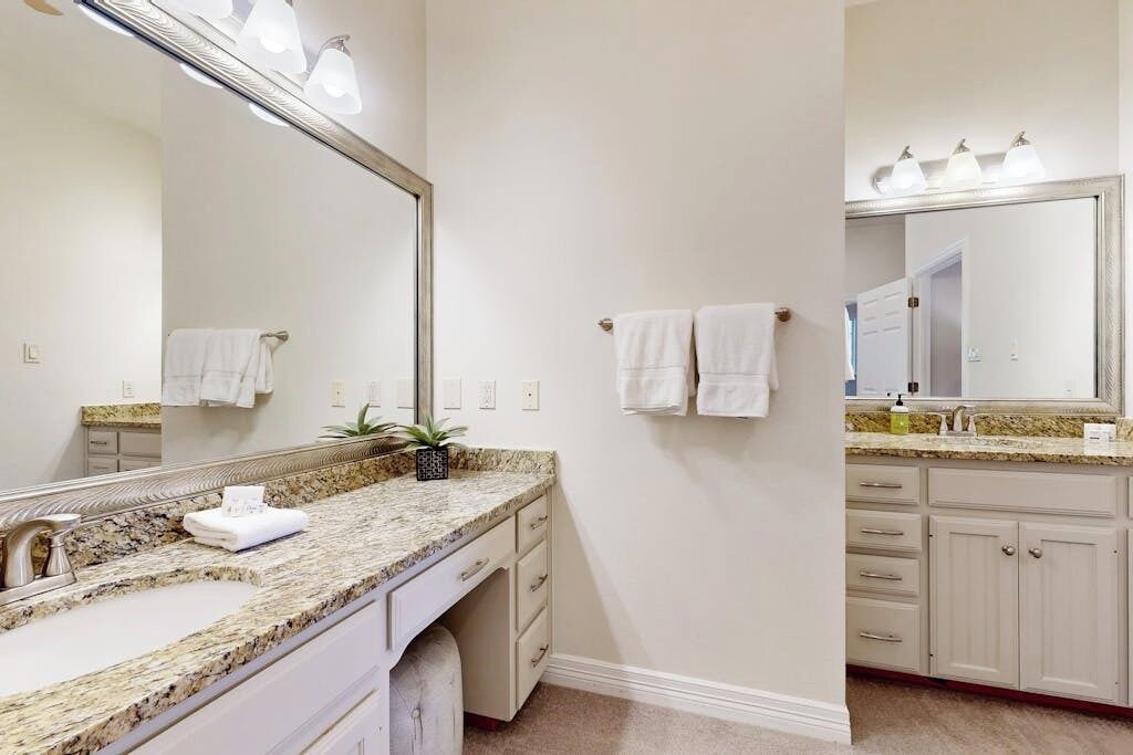 Photo of Bathroom in Spicewood