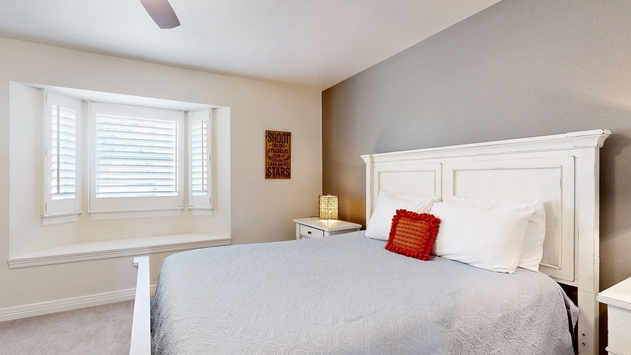 Photo of Bedroom in Spicewood