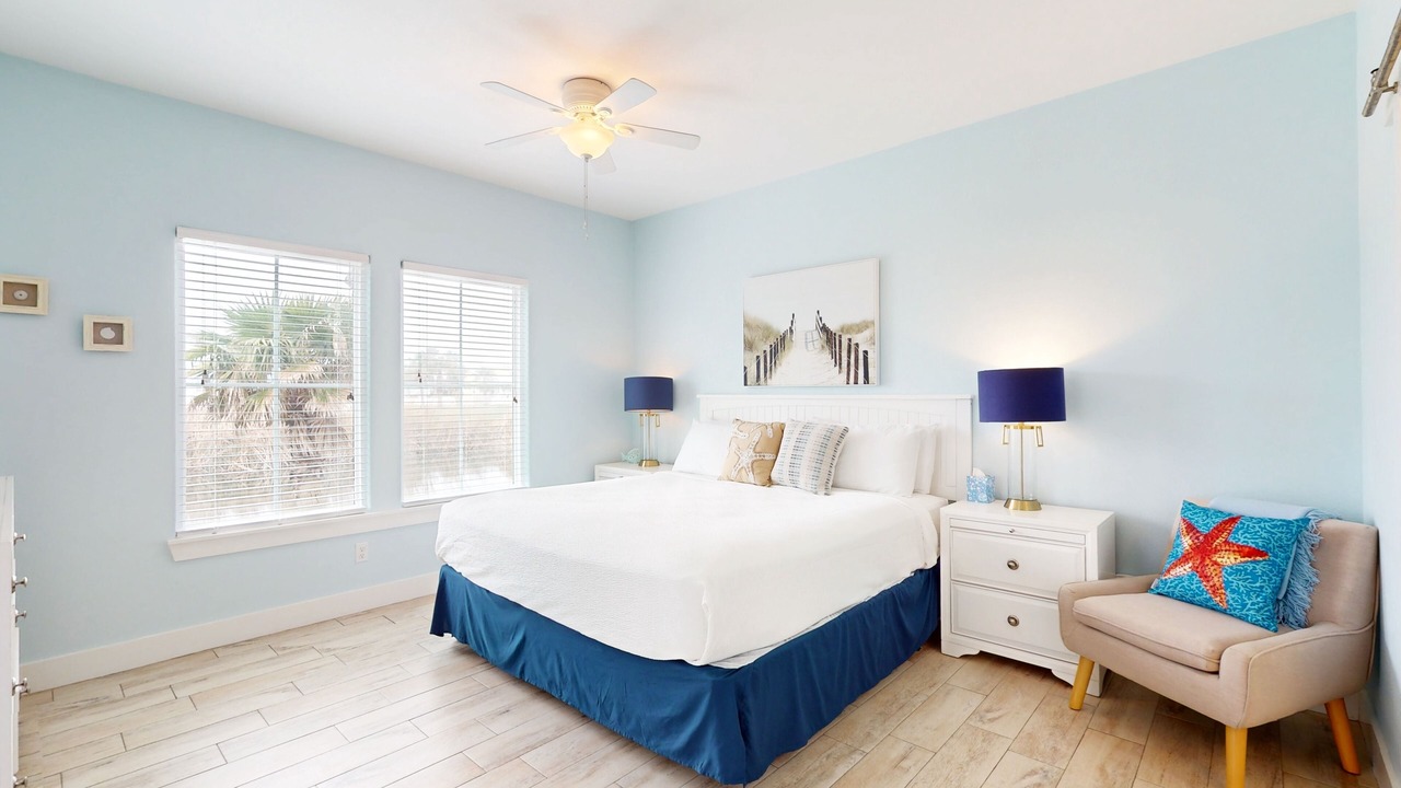 Photo of Bedroom in Port Aransas