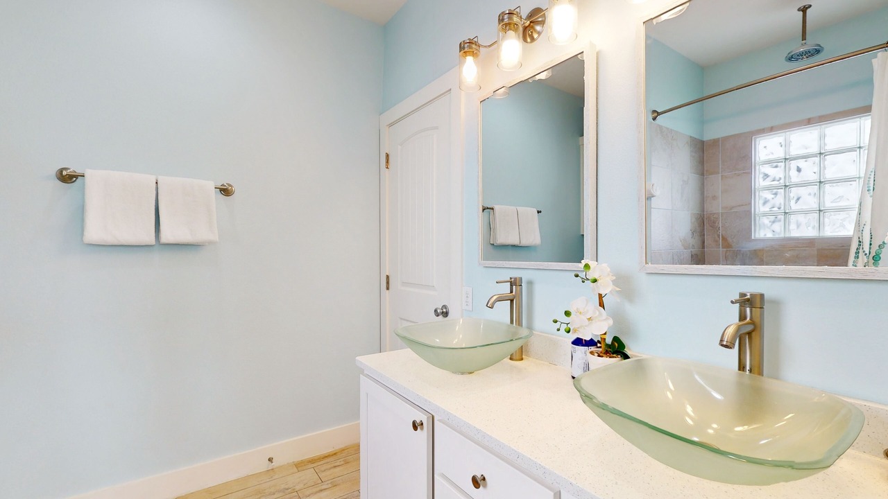 Photo of Bathroom in Port Aransas