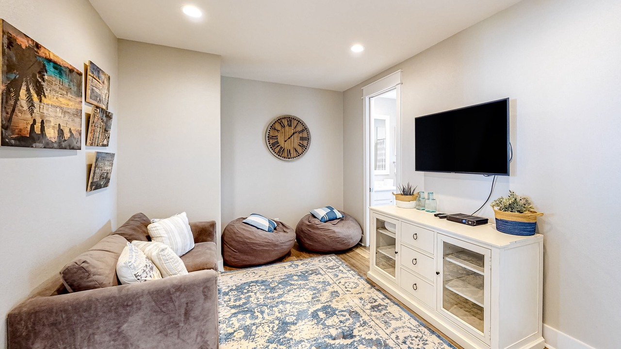 Photo of Livingroom in Rockport