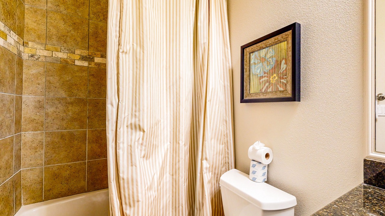 Photo of Bathroom in Lakeway