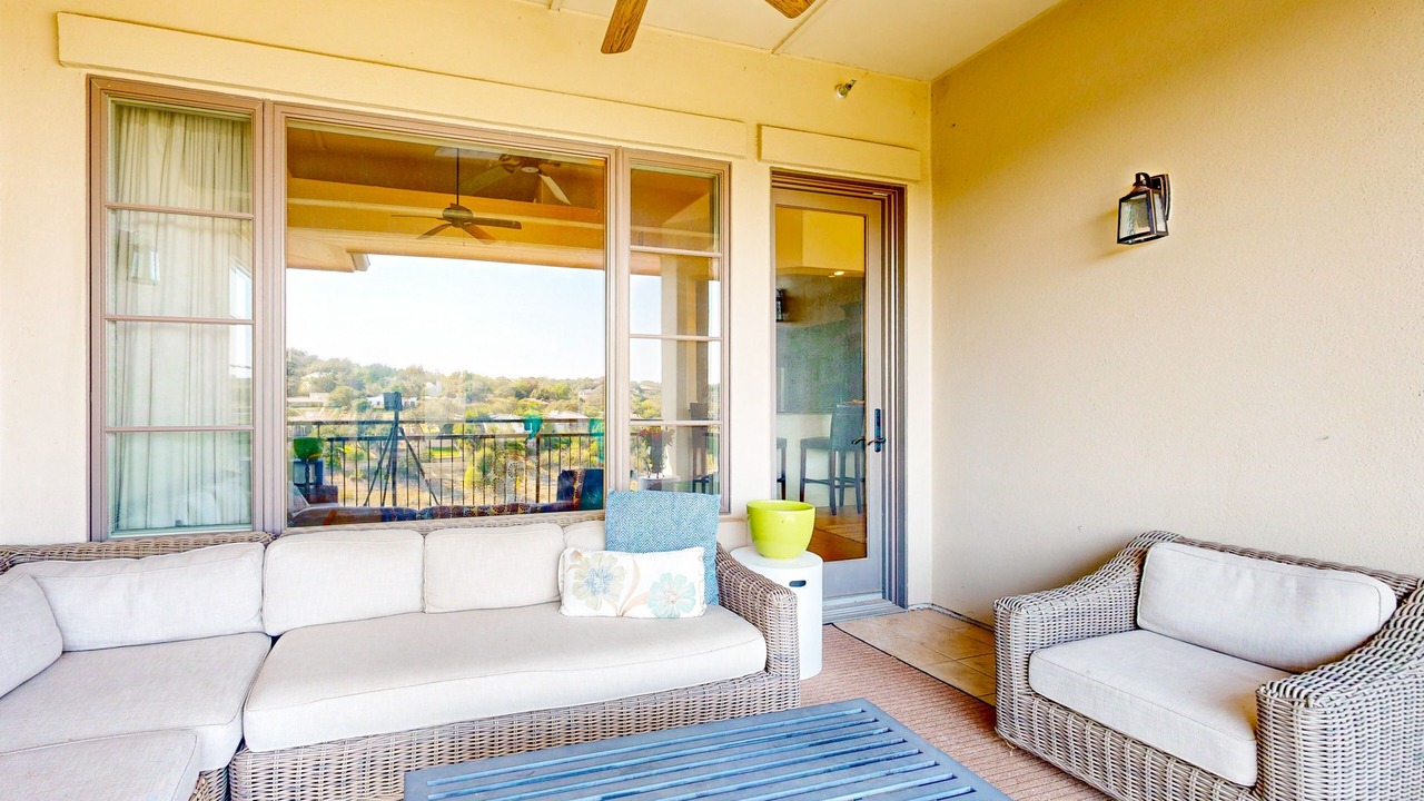 Photo of Livingroom in Lakeway