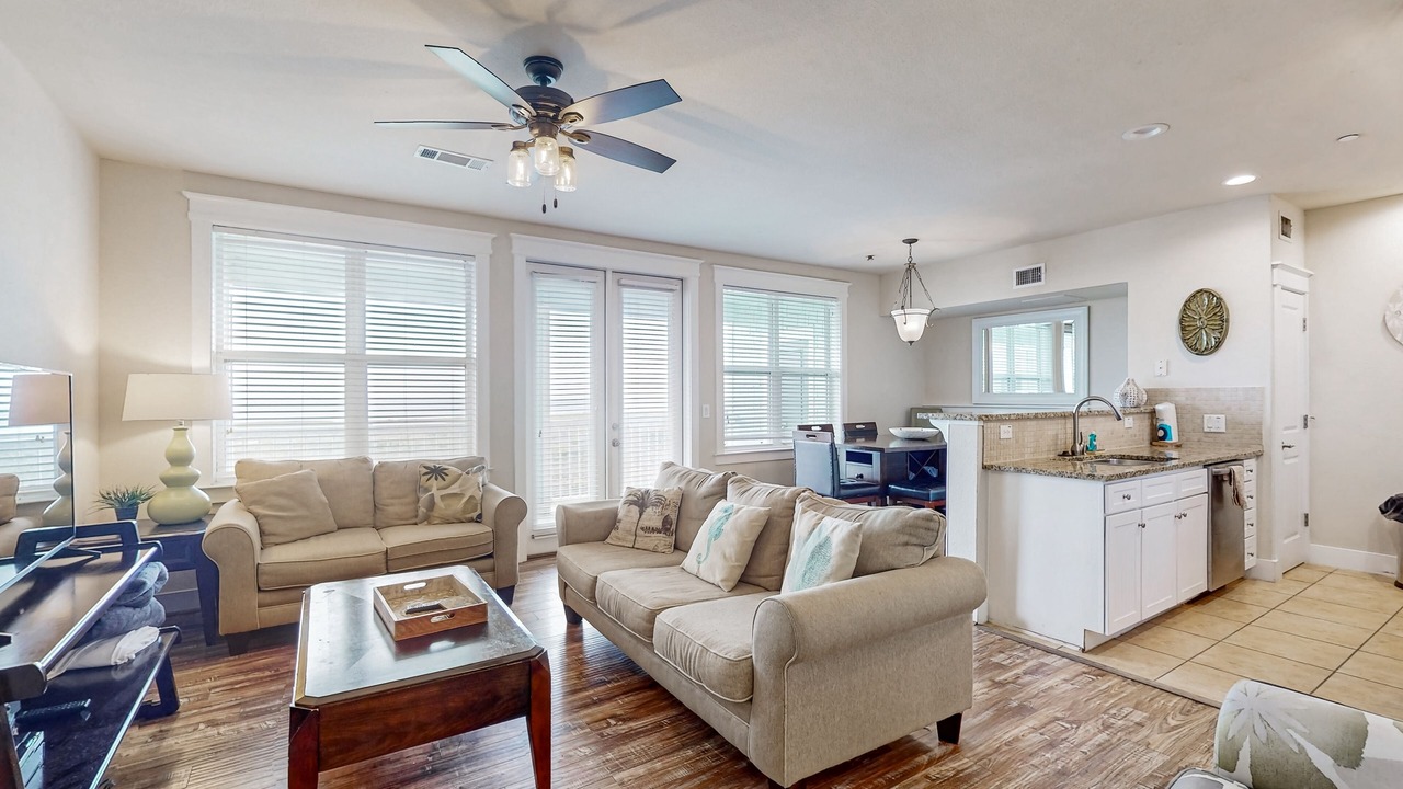 Photo of Livingroom in Red Fish Cove