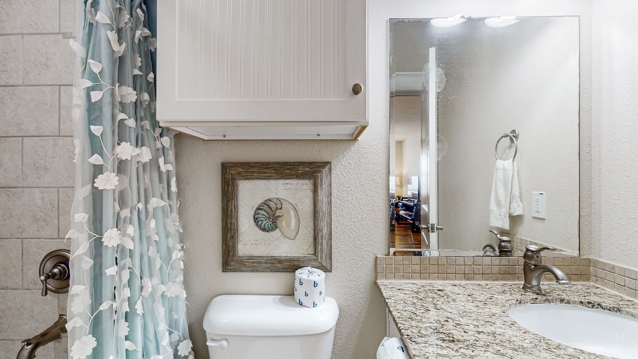 Photo of Bathroom in Red Fish Cove