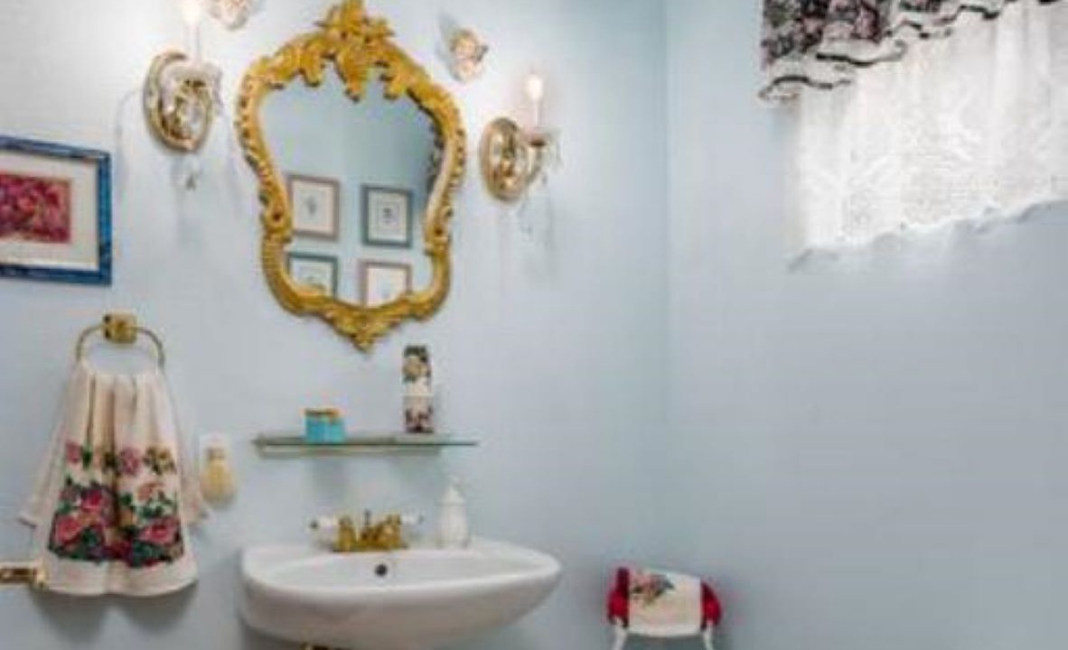 Photo of Bathroom in Willits