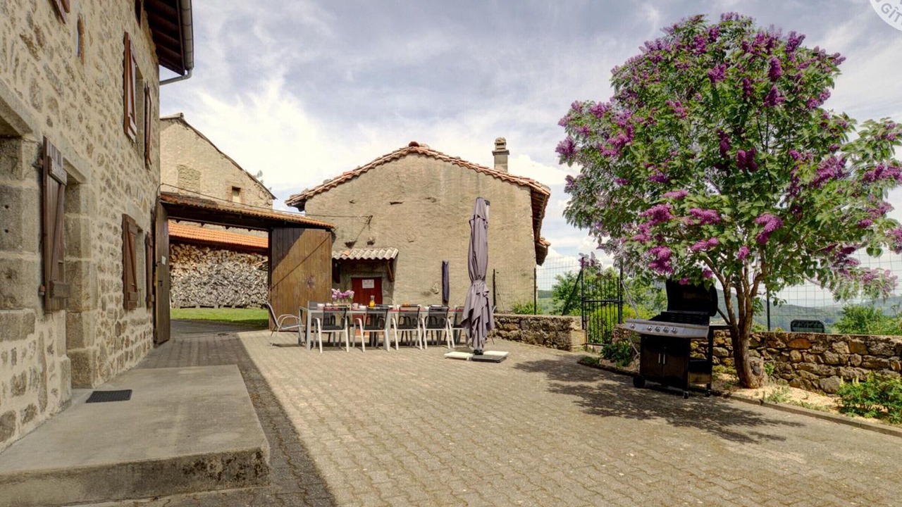 Photo of Outdoor in Chalmazel-Jeansagniere